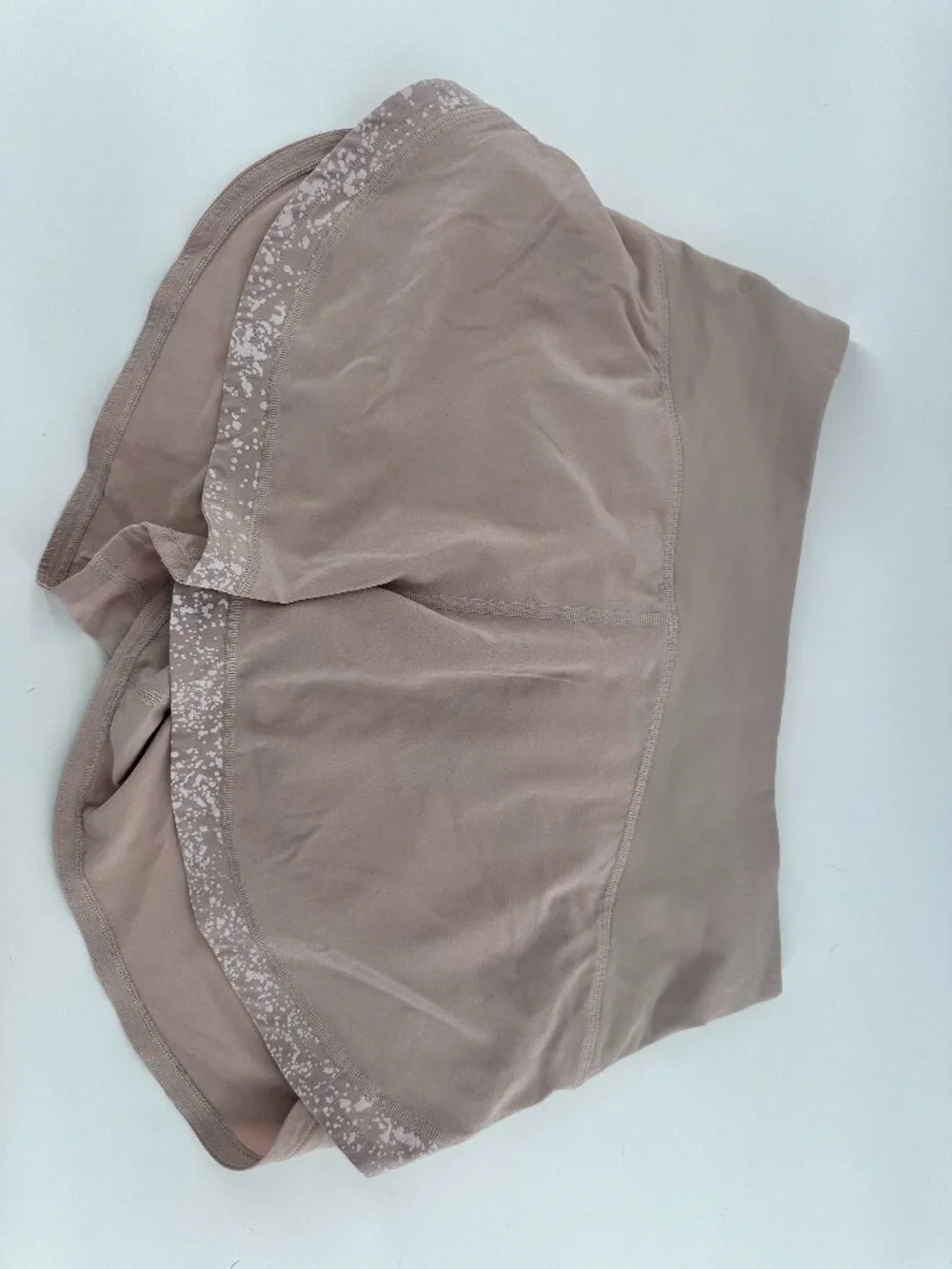 Lululemon size 6 shorts